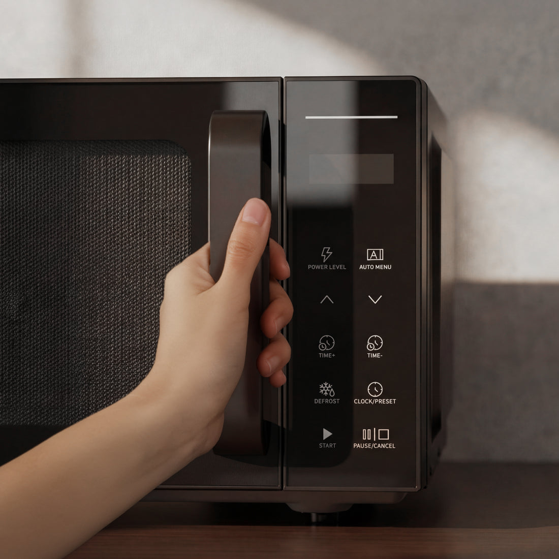 Easy Pull-Open Handle